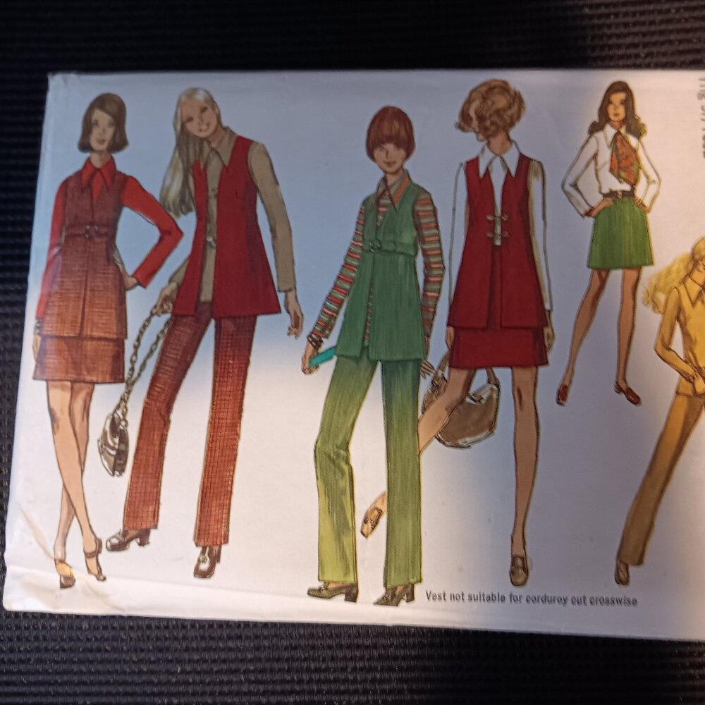 Vintage 70s Mod Separates Sewing Pattern: Simplicity 8924 Vintage Size 9/10